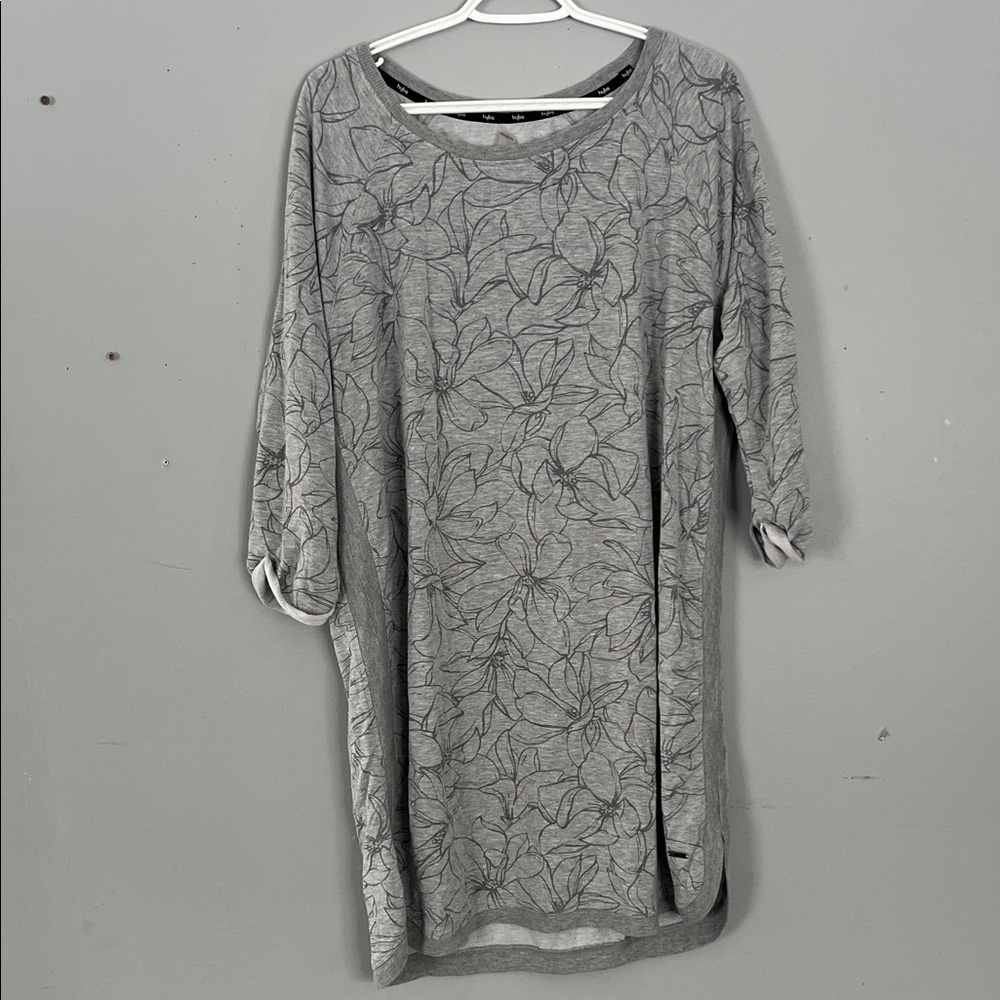 Hyba Chic Gray Floral  Dress 2X